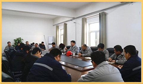 邢臺熱電公司開展員工思想動態調研工作，搭建起經營班子與基層員工互動交流的平臺.jpg
